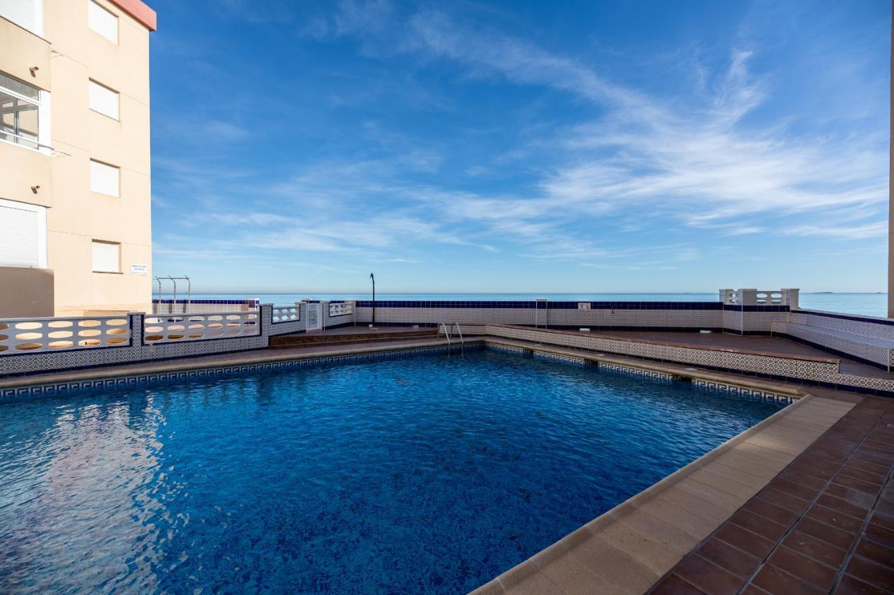 Ferienwohnung Bright Studio With The Seaview And Swimming Pool La Manga del Mar Menor Exterior foto